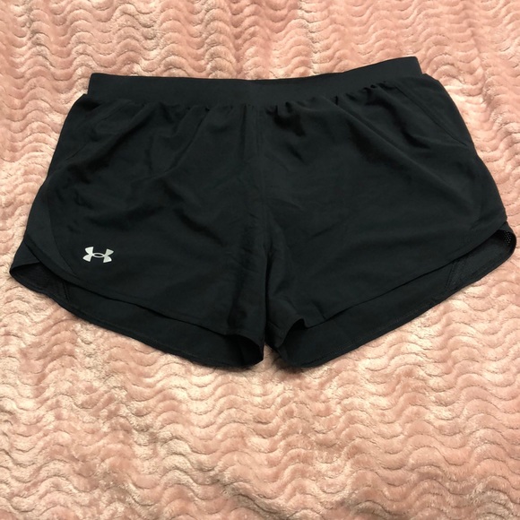 Under Armour Pants - Black under armor athletic shorts